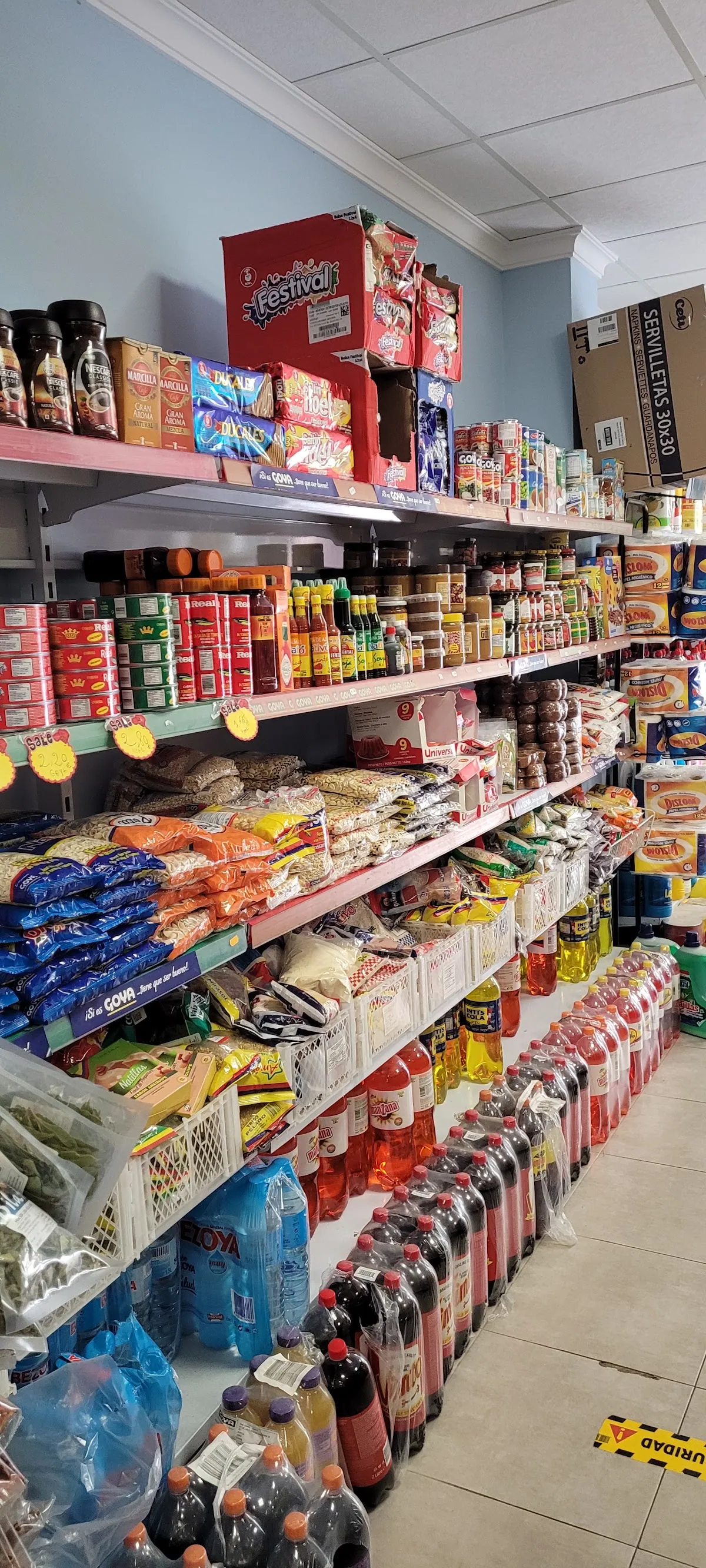 Carnicería Atlas Halal · Alimentación y Bazar Latino