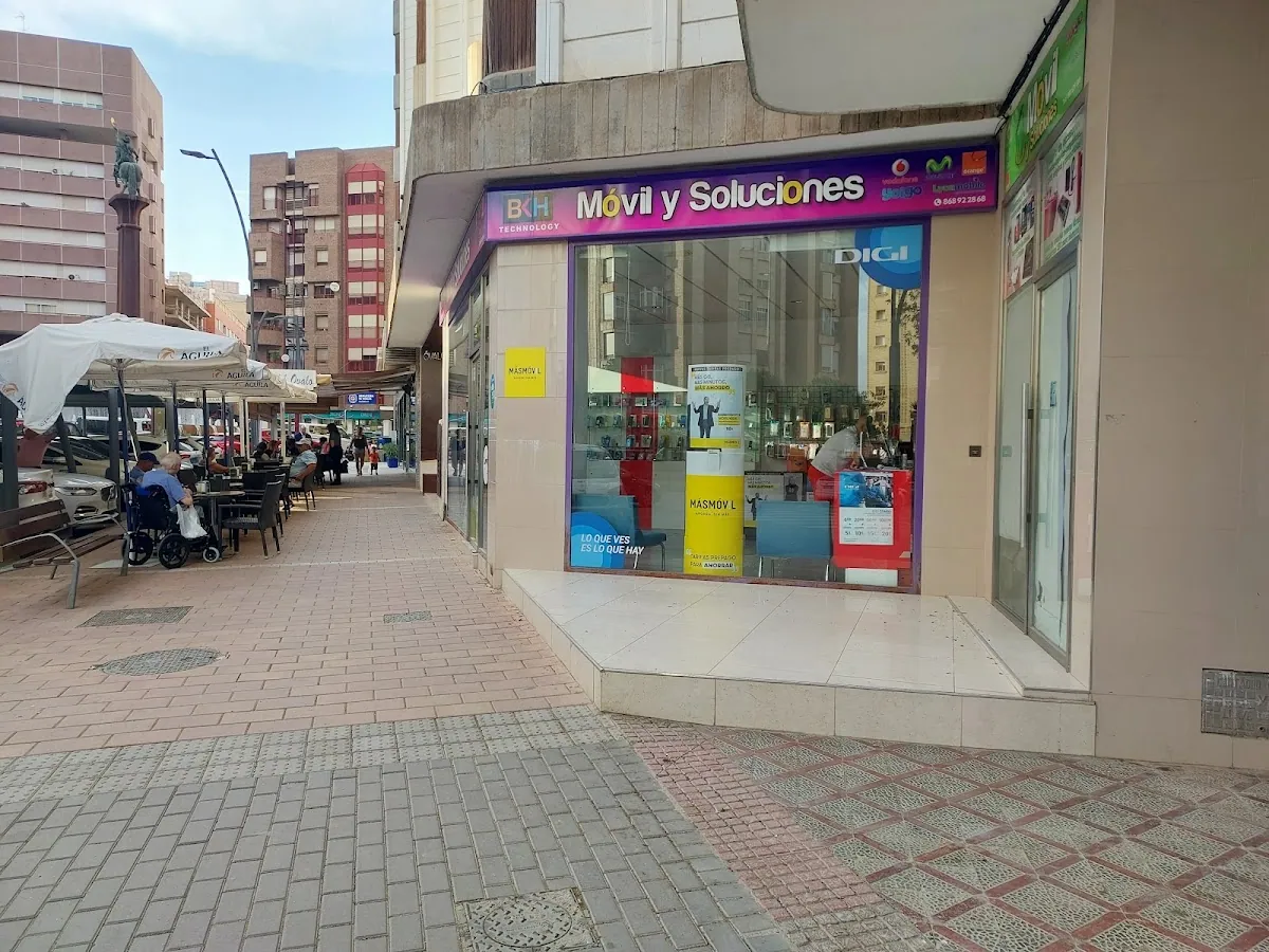 Móvil y Soluciones