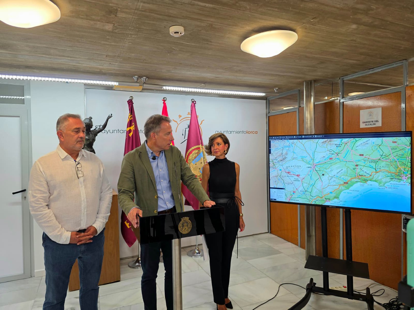 El Ayuntamiento considera surrealista que el Ministerio de Transición Ecológica se niegue a limpiar una rambla situada a 12 kilómetros del centro al clasificarla como urbana · imagen de la fuente oficial
