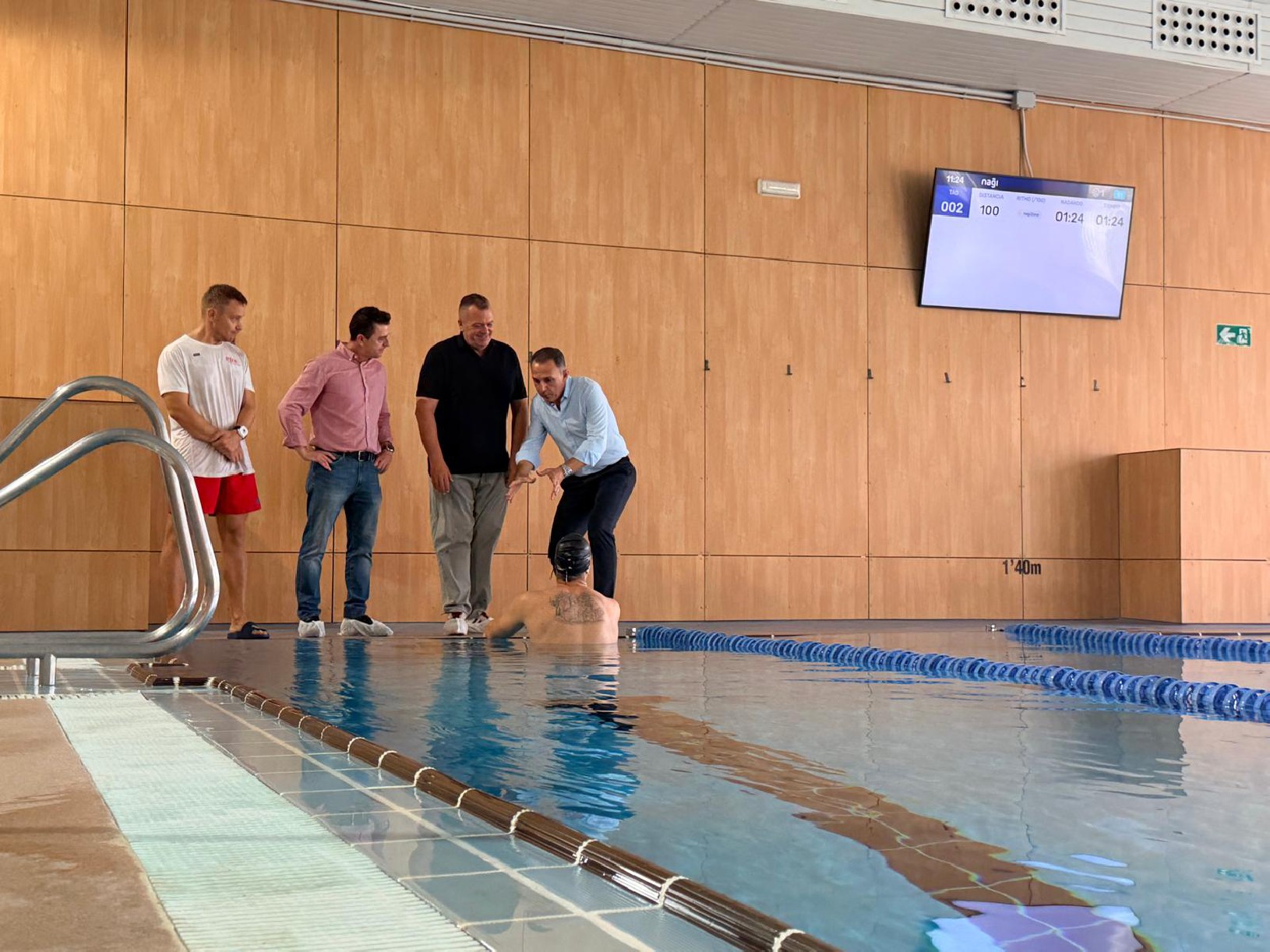 El CD Felipe VI incorpora tecnología inteligente para mejorar la seguridad y optimizar la práctica deportiva en su piscina · imagen de la fuente oficial