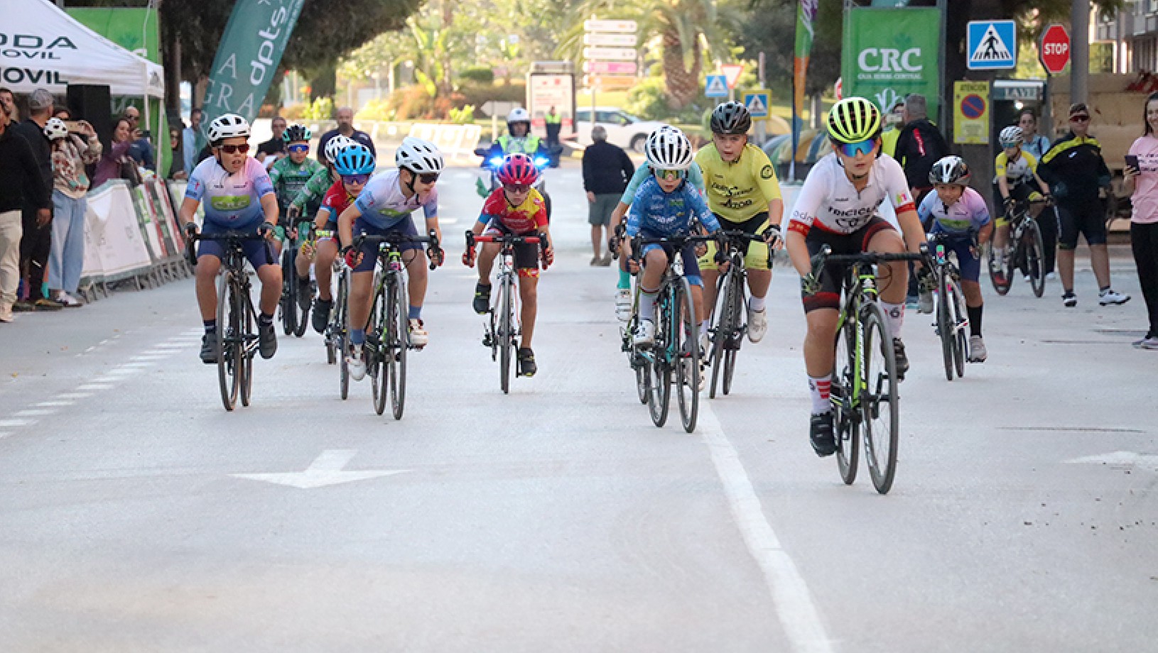 Cantera y aficionados al ciclismo se dan cita en Lorca en el trofeo de escuelas y el ‘III Criterium Ciudad de Lorca’ · imagen de la fuente oficial