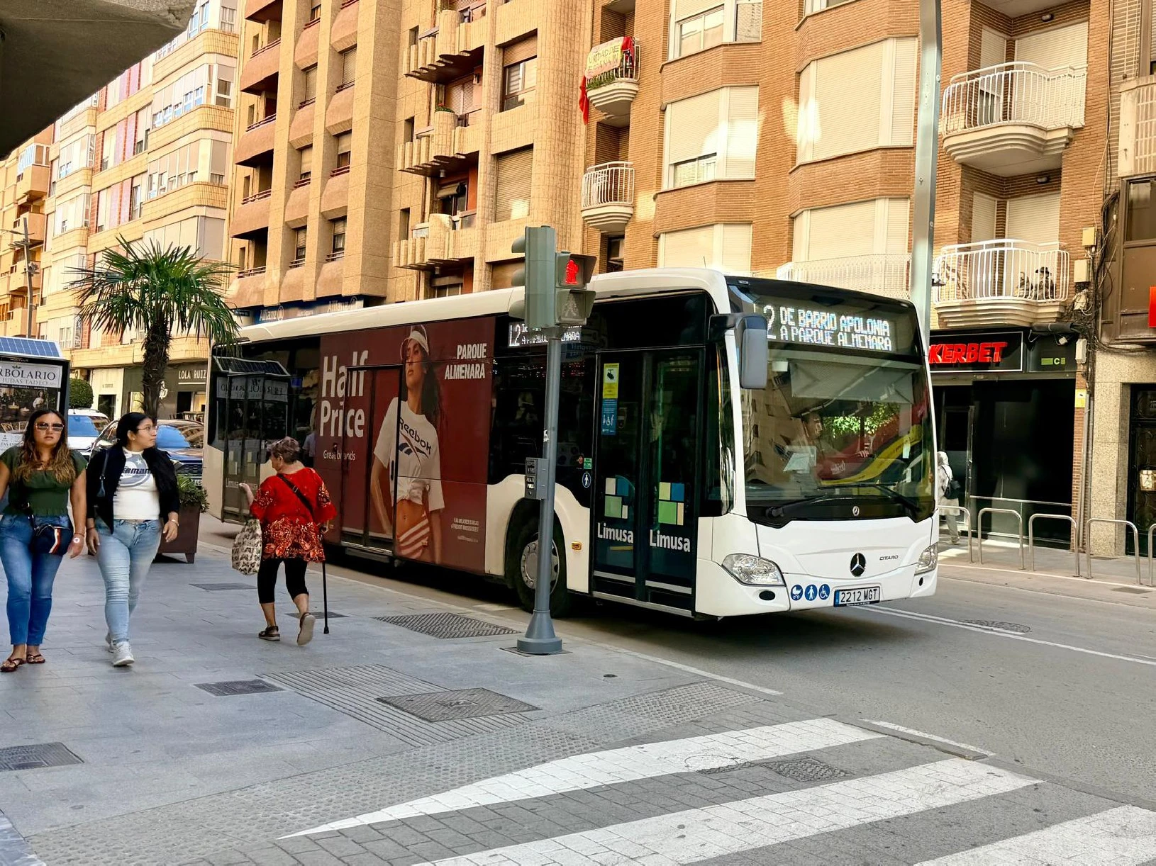 Imagen de la noticia: El autobús urbano de Lorca será gratuito este martes, 22 de septiembre, con motivo del ''Día sin Coches''