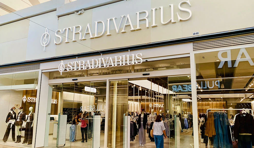 Stradivarius en Parque Almenara, Campillo, Lorca